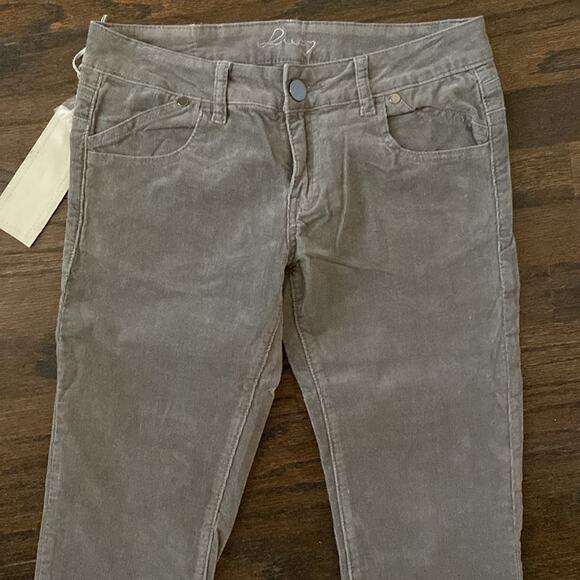 New women’s Lucy in the jeans grey stretch low rise flare bootcut corduroy pants - Picture 7 of 9